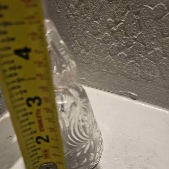 Decorative Collectible Bell Enesco Lead Crystal Hand Bell 4" - Picture 3 of 4